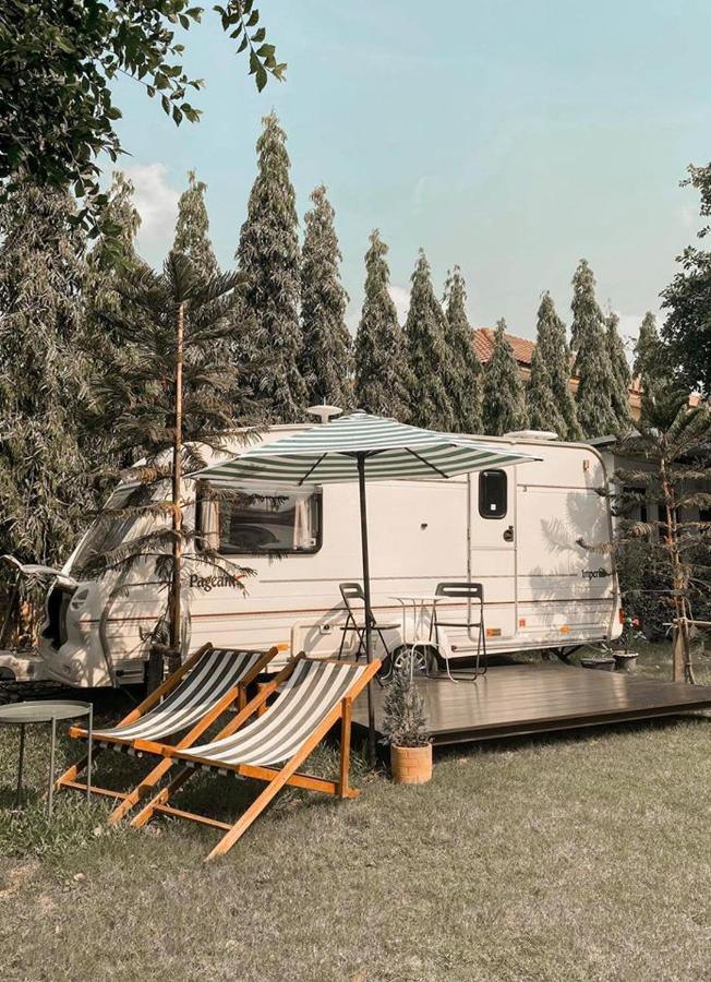 Nice Nite Campervans Пра Након Си Аютая Екстериор снимка