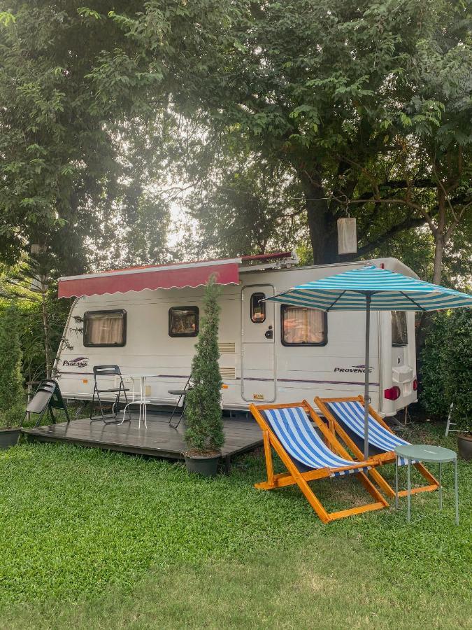 Nice Nite Campervans Пра Након Си Аютая Екстериор снимка