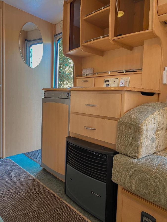 Nice Nite Campervans Пра Након Си Аютая Екстериор снимка