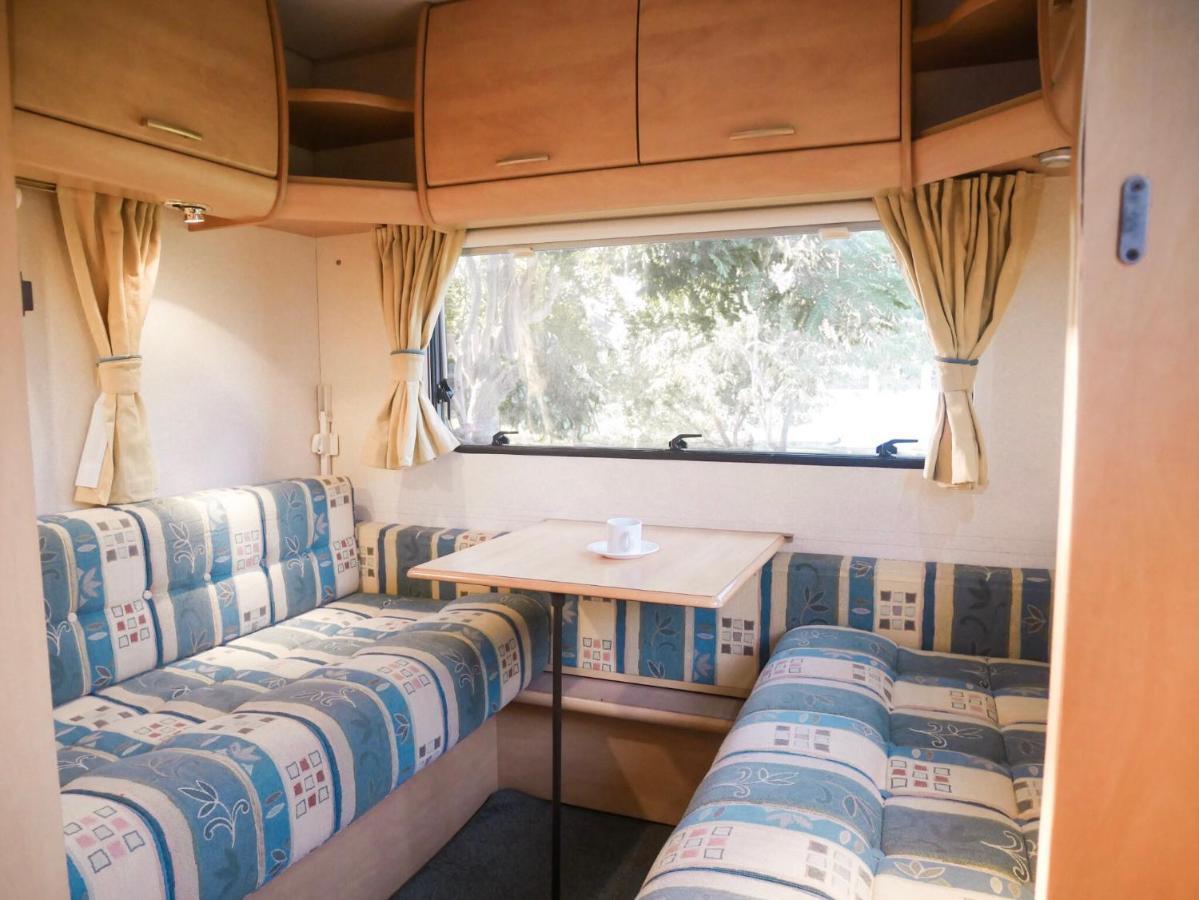 Nice Nite Campervans Пра Након Си Аютая Екстериор снимка